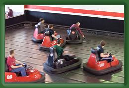 Whirlyball (4) * 2000 x 1333 * (677KB)